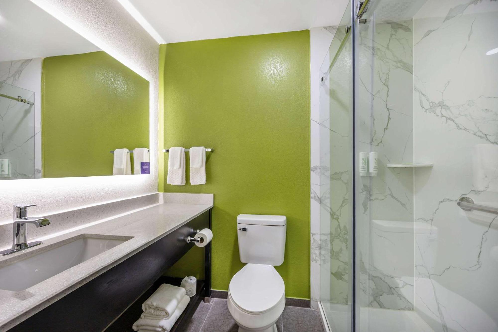 Sleep Inn & Suites Salina I-135 מראה חיצוני תמונה