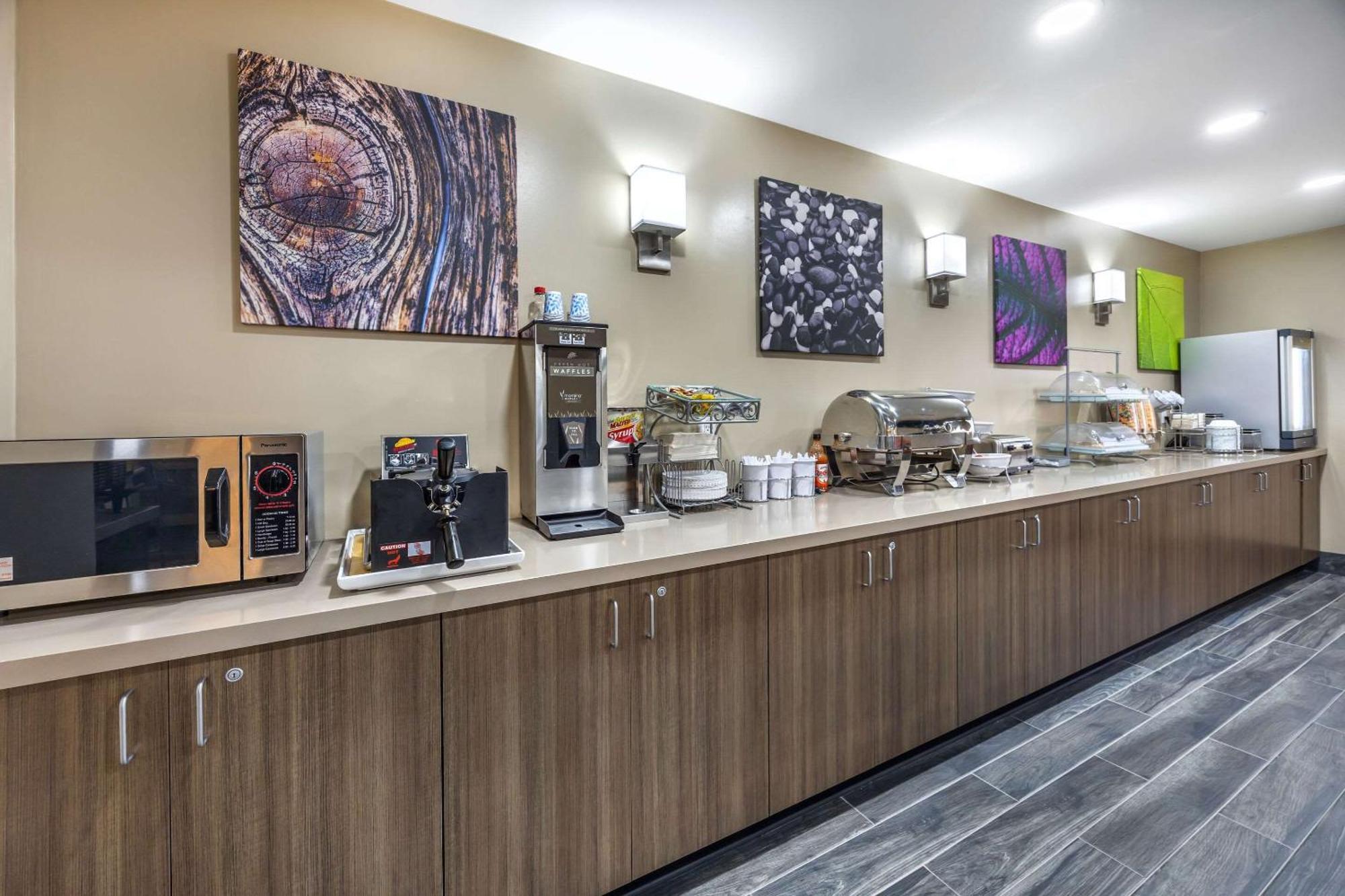 Sleep Inn & Suites Salina I-135 מראה חיצוני תמונה