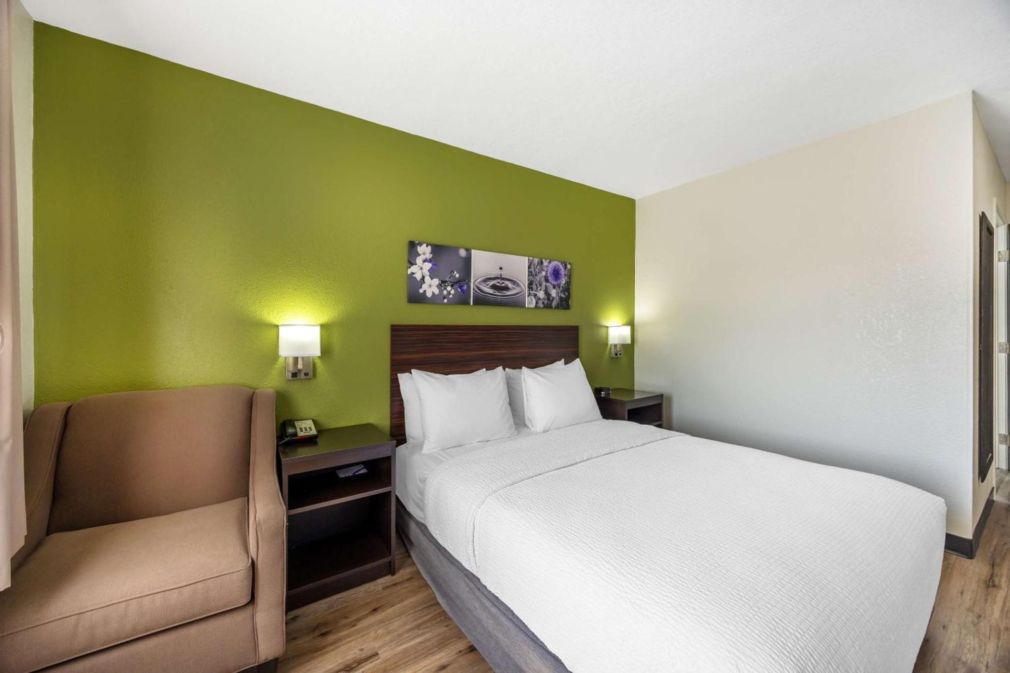 Sleep Inn & Suites Salina I-135 מראה חיצוני תמונה